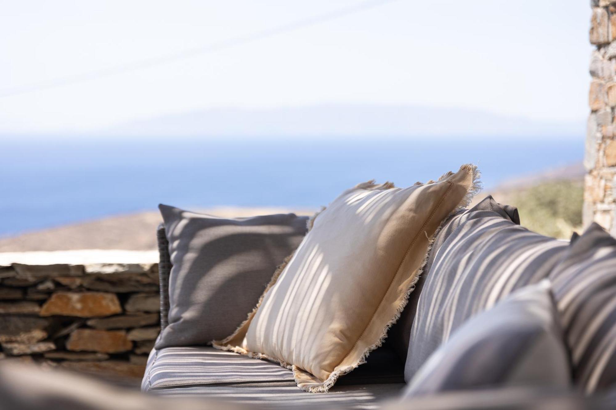 Avra House Kythnos Villa Екстериор снимка